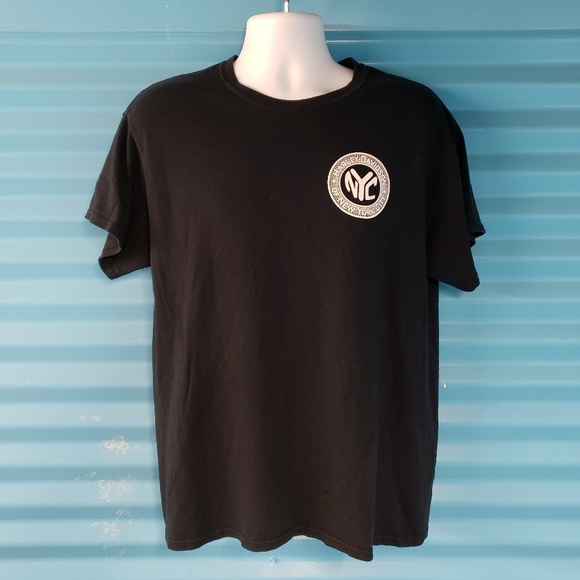 Harley Davidson of NYC Large T-Shirt (SOLD) - Picture 5 of 7